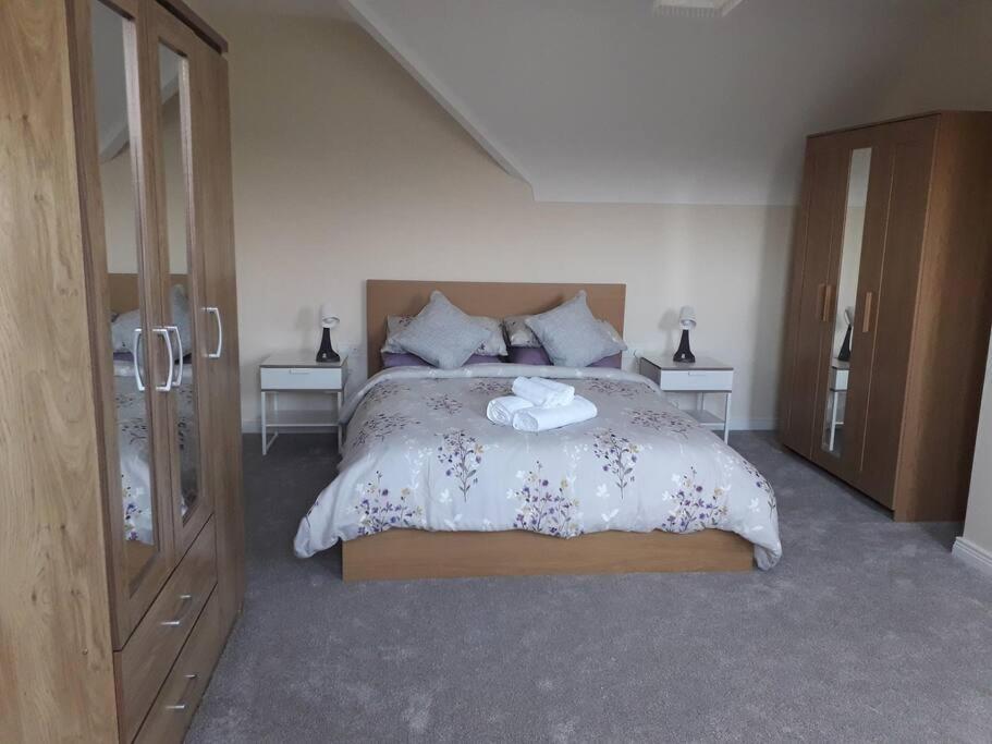 Dovecote On The 5 Star Lough Erne Holiday home