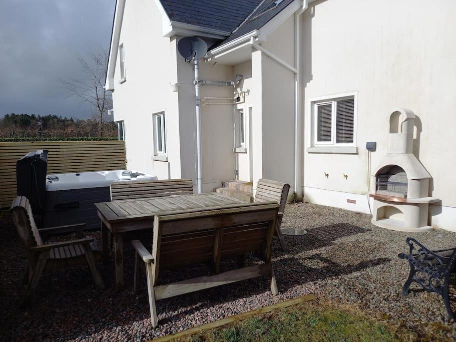 Dovecote On The 5 Star Lough Erne Holiday home