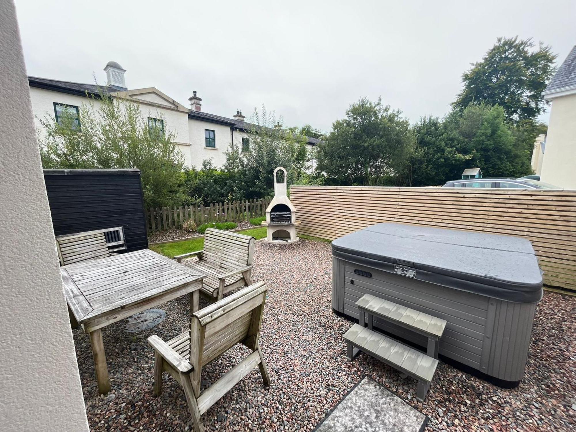 Dovecote On The 5 Star Lough Erne Holiday home